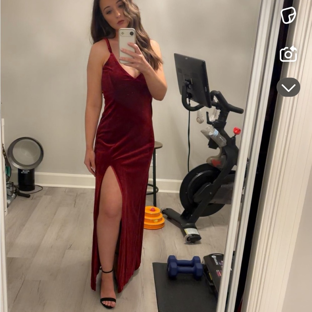 Lulu's Burgundy Maxi Dress with Slit - velvet red